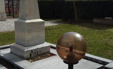 Паметник на загиналите руски войни